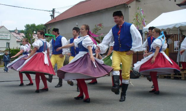 Poberounský folklórní festival Staročeského máje