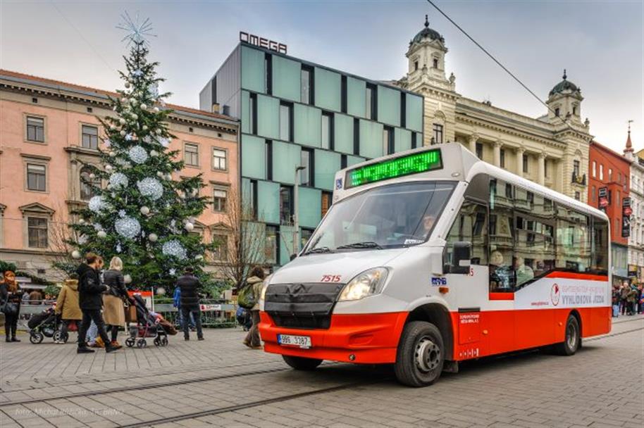 Vyhlídkové jízdy brněnským minibusem v adventním období