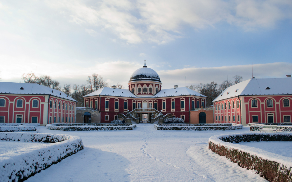 Vánoční programy pro školy na zámku Veltrusy