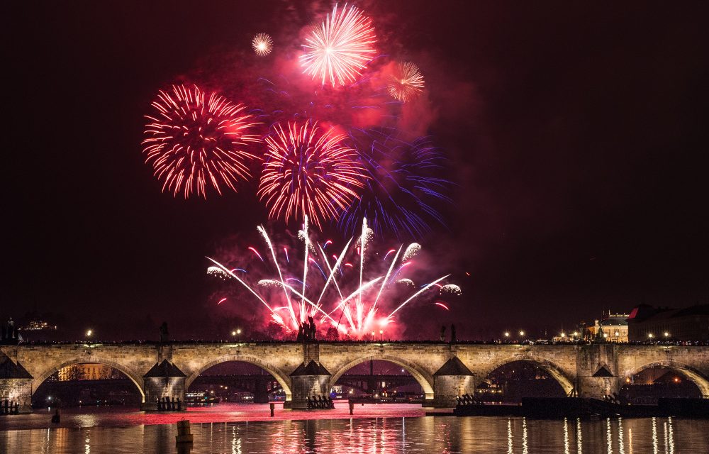 Pražský novoroční ohňostroj 2018 – ohňostroj oslaví 100 let republiky