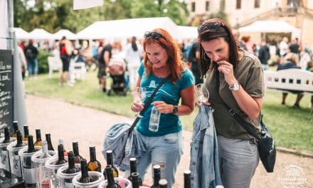 Festival vína na zámku Červený Hrádek 2023