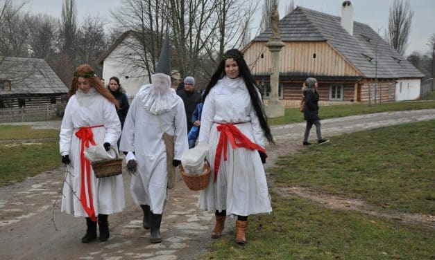 Svatomikulášská obchůzka v Kouřimi