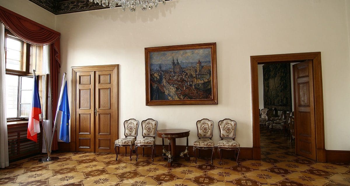 Den otevřených dveří v Hrzánském paláci