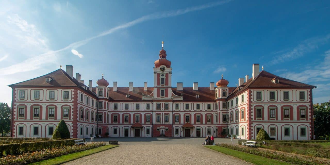 Festival Maják aneb Zámecká zahrada zázraků