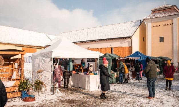 Adventní trhy v Panském dvoře Telč