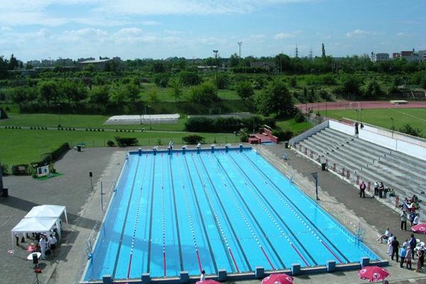 Plavecký stadion Slávia
